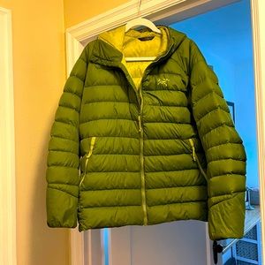 Arctrex men’s serial down hoody